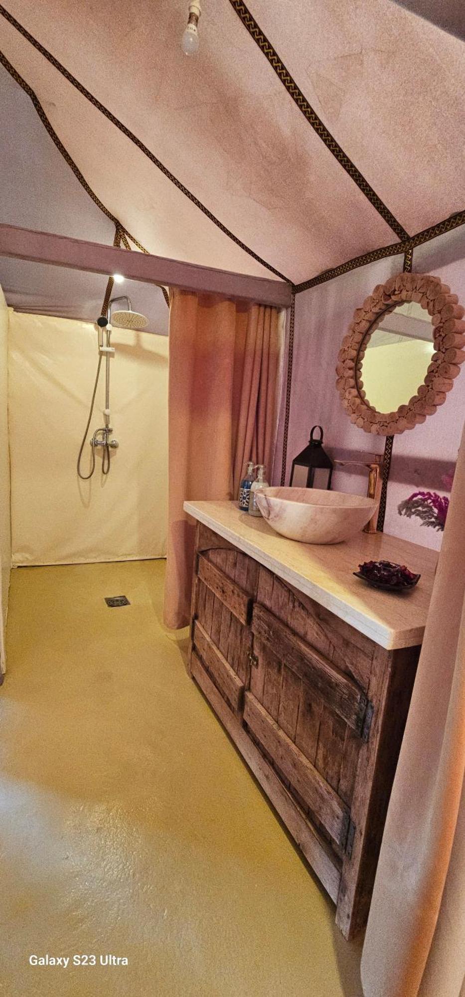 Luxury tent Luxury Nomadic Tented Camp 5*